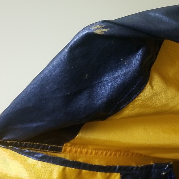 Mickey Mouse Disney Pullover Windbreaker Rain Jacket. - Picture 4 of 7